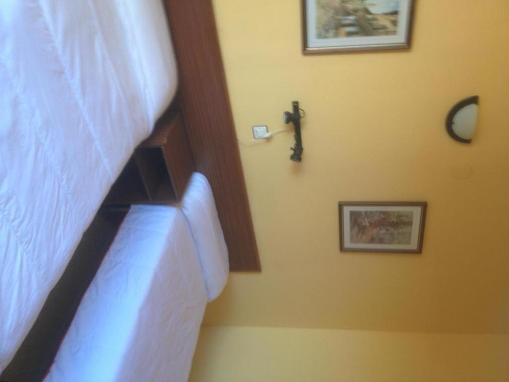 Hostal De Berria Сантонья Экстерьер фото